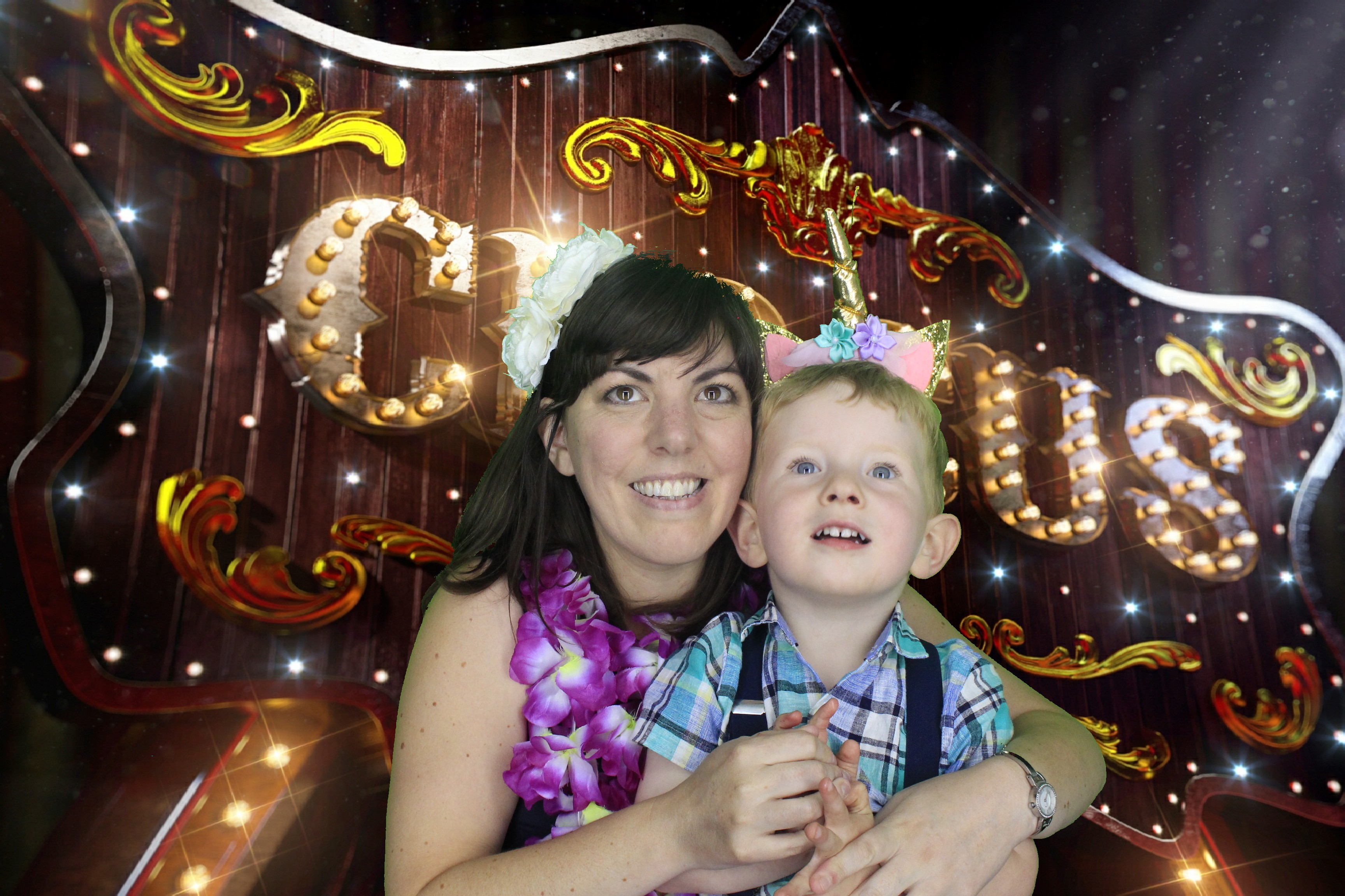 Graham and Rhiannon's Wedding | View more photos from the event at gallery.myphotoboothexperience.co.uk/u/MyPhotoBoothExperienceLtd/Graham-and-Rhiannons-Wedding